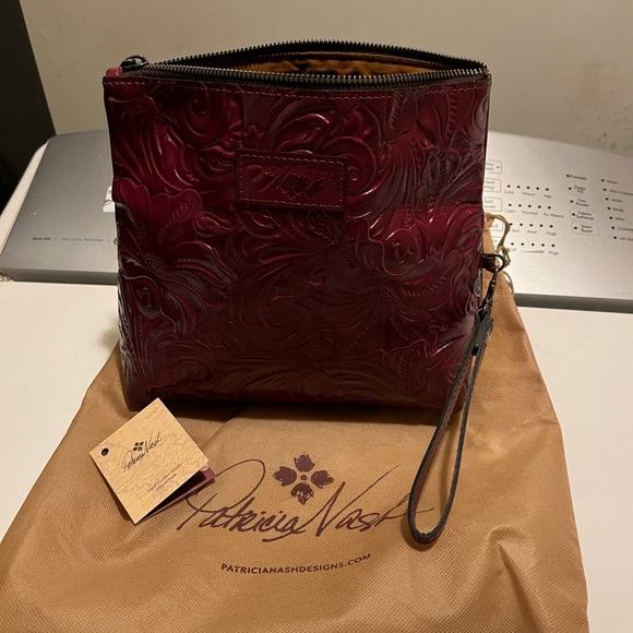 PATRICIA NASH NWT VALERIE WRISTLET - Picture 10 of 16